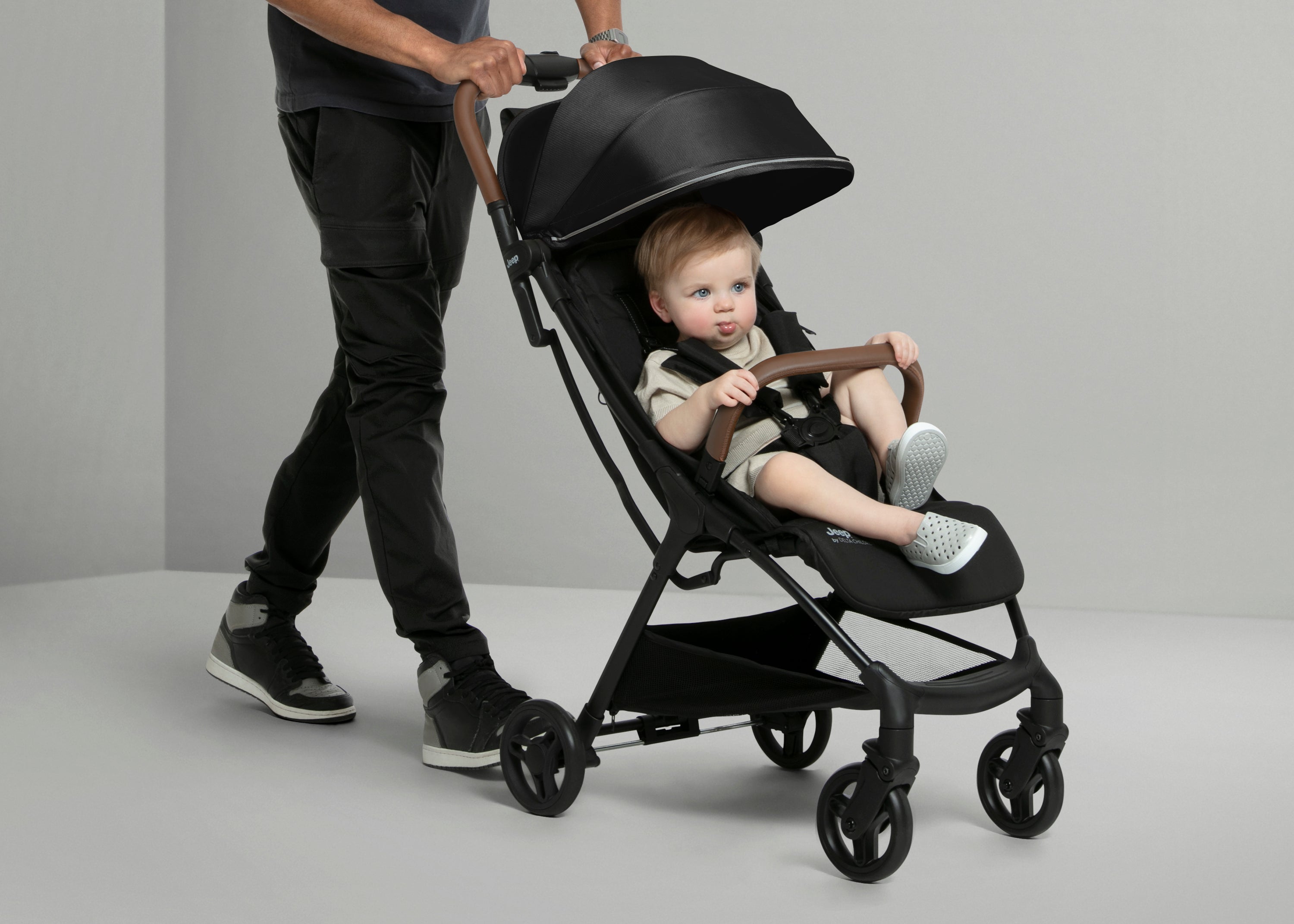Jeep Altitude Compact Everyday Travel Stroller Delta Children