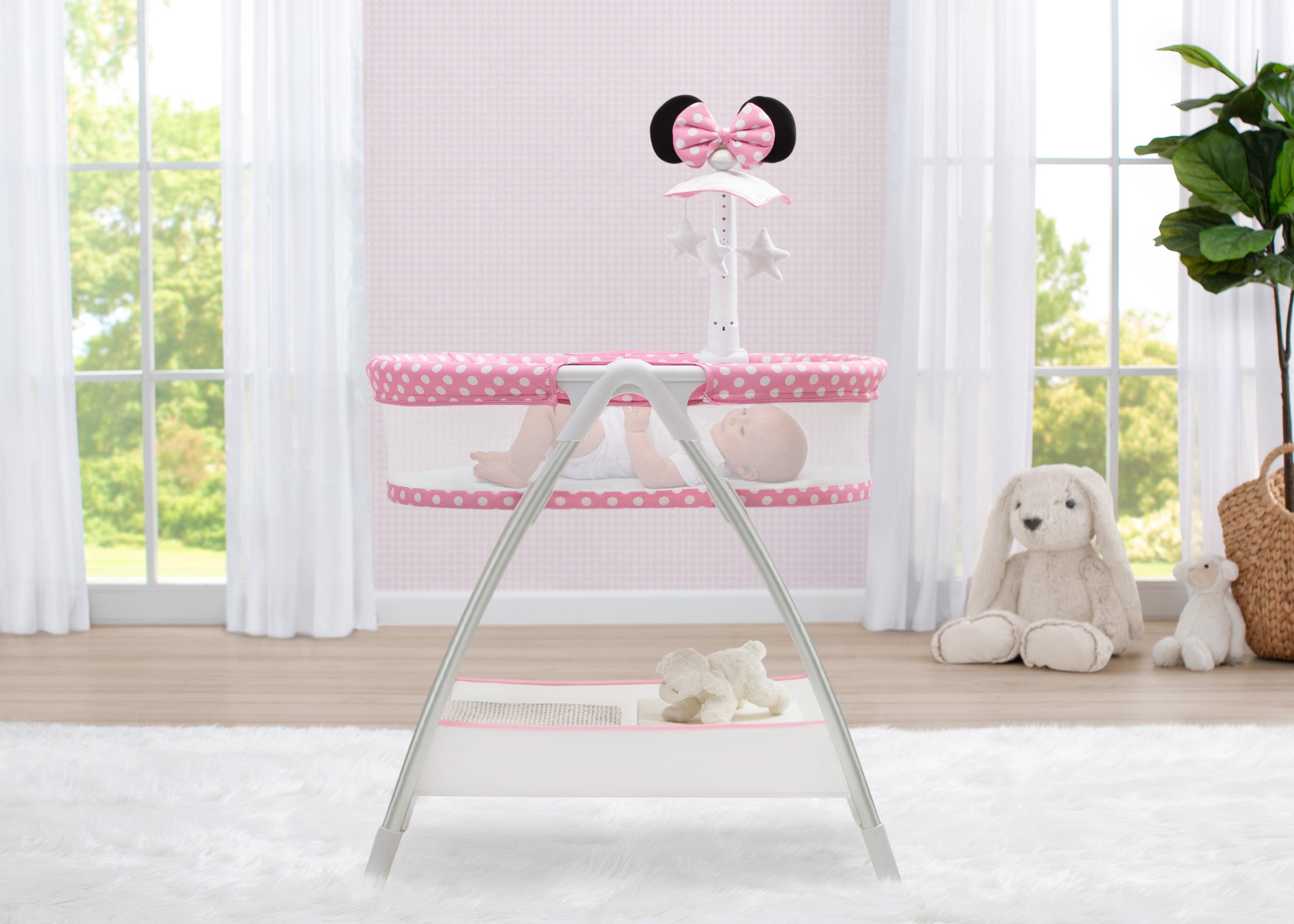 Minnie mouse baby bassinet deals