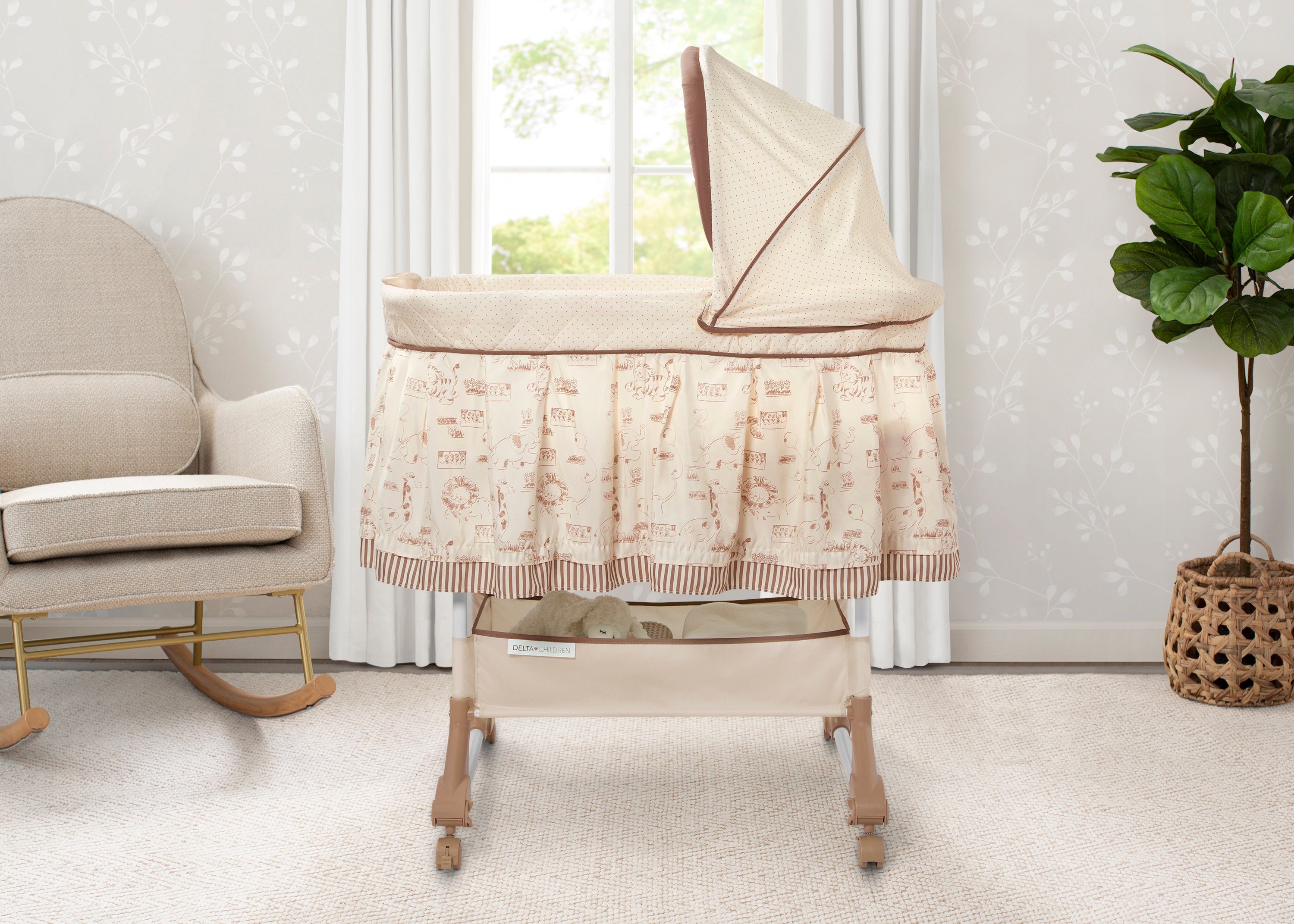 delta and children Play Time Rocking Jungle Bassinet