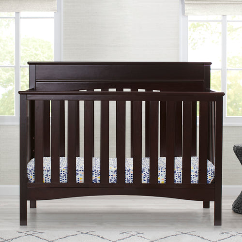 Skylar 6-in-1 Convertible Crib