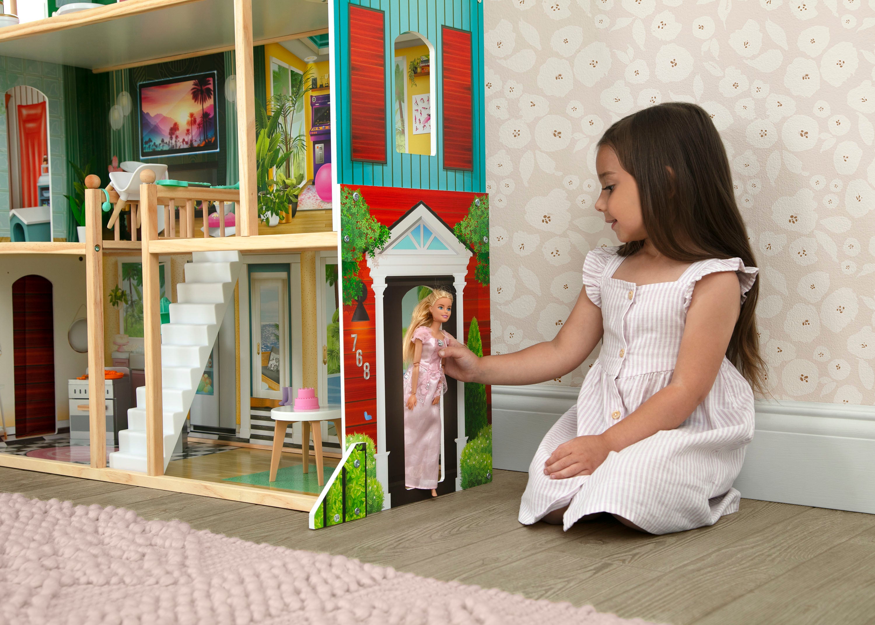 Deluxe Maui Dollhouse Delta Children
