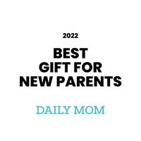 Award badge for Best Gift for new parents 2022