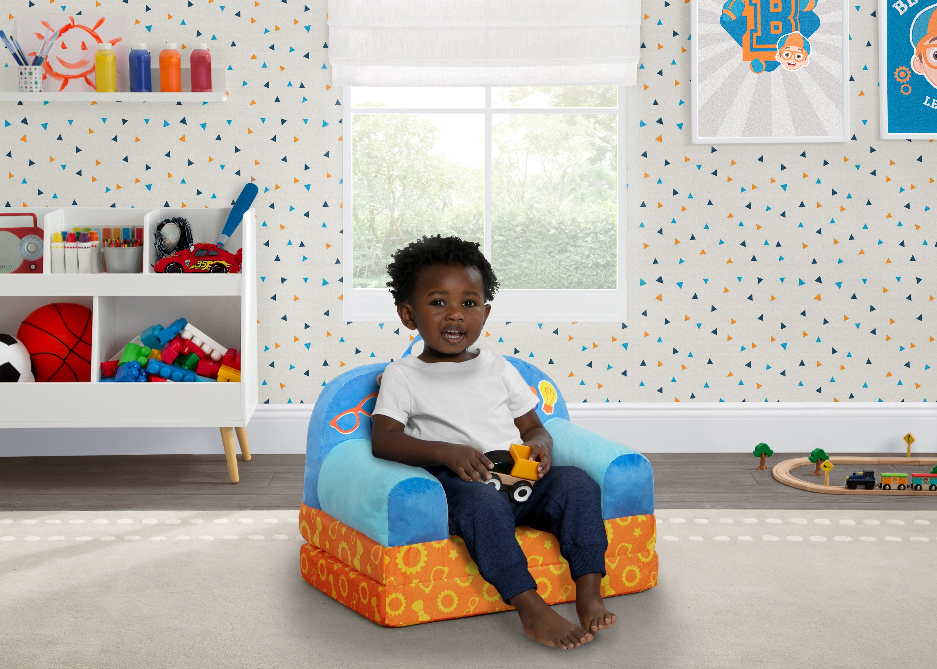 Blippi Cozee Buddy Flip-Out Chair | Delta Children