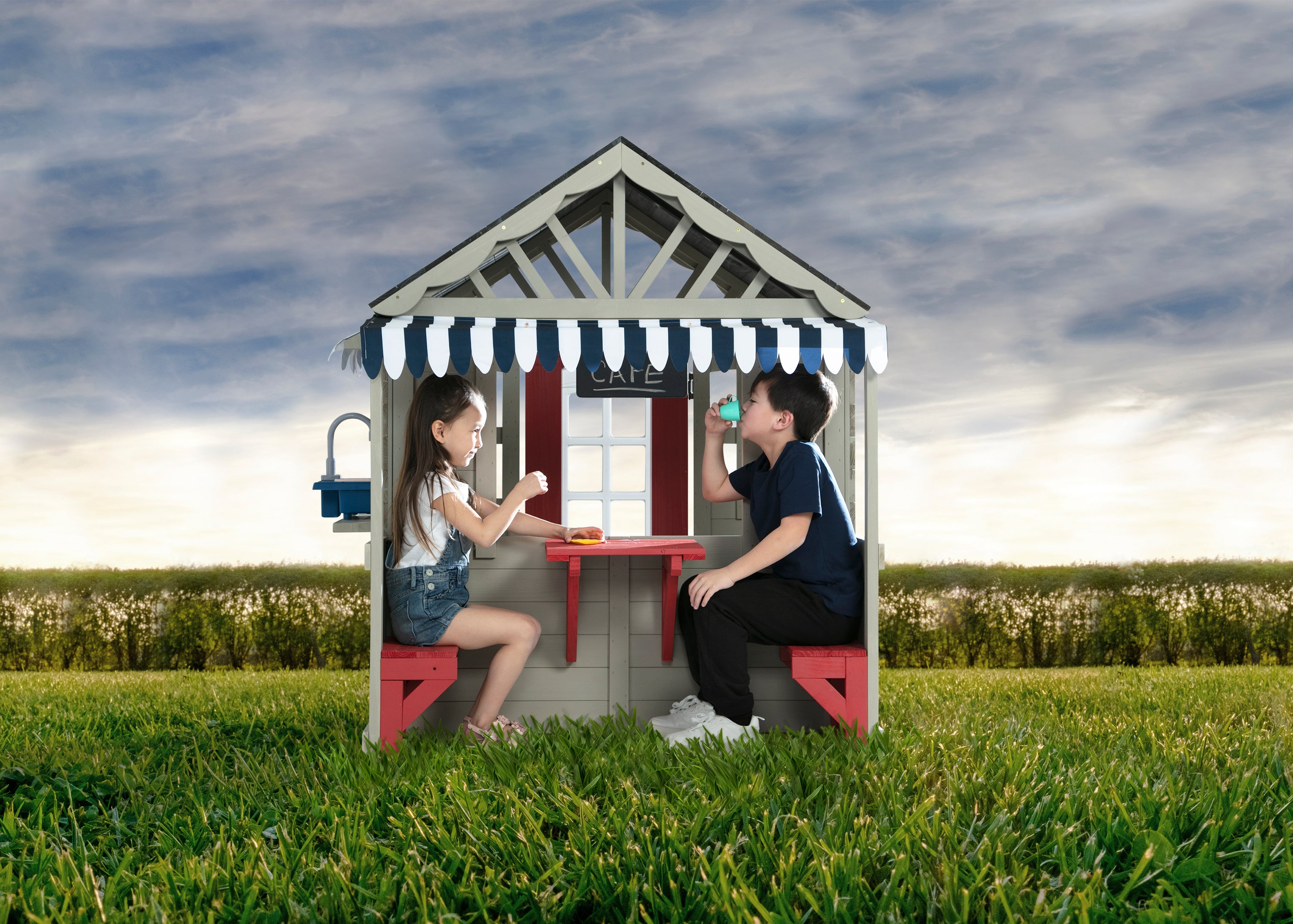 MySize Deluxe Outdoor Playhouse with Play Sink with Running Water, Picnic Table & Mailbox