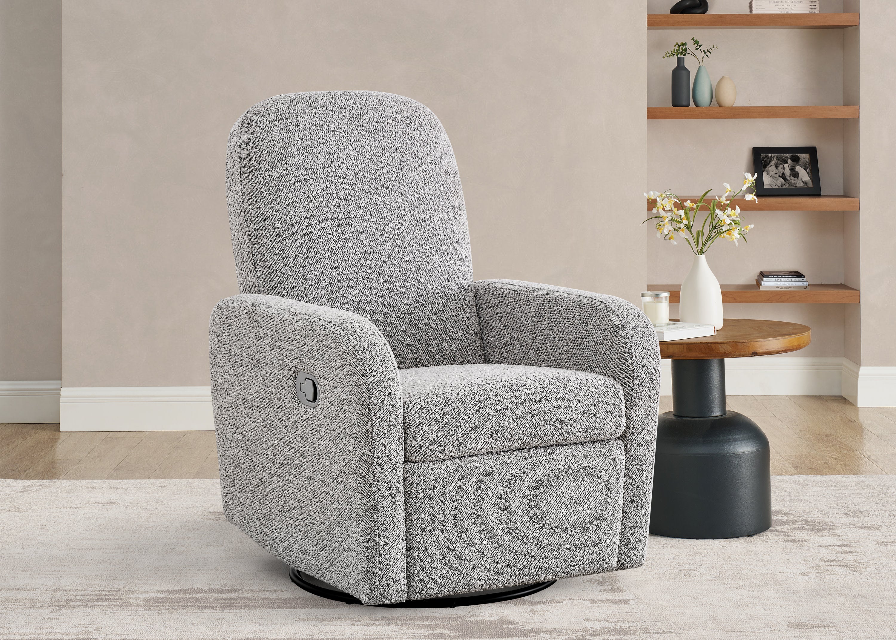 Teddy Nursery Swivel Recliner, Ivory (1556)