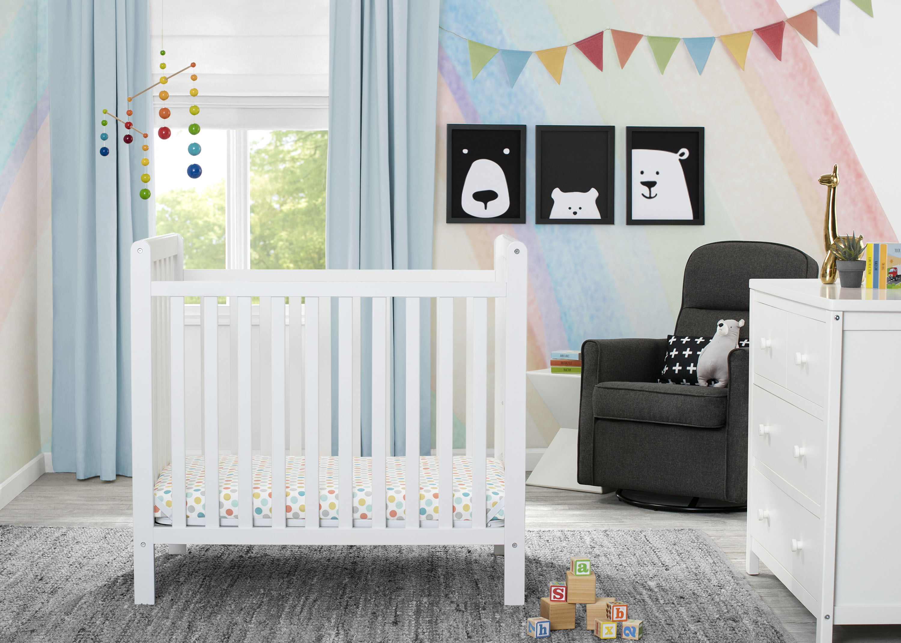 Complete The Look for Classic Mini Crib with 2.75-inch Mattress - Convertible to Twin Bed