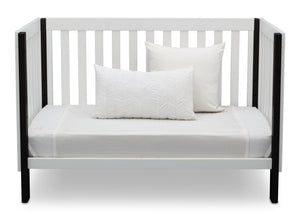 Delta Children Bianca with Ebony (149) Bellevue 3-in-1 Crib, Daybed Front View  7