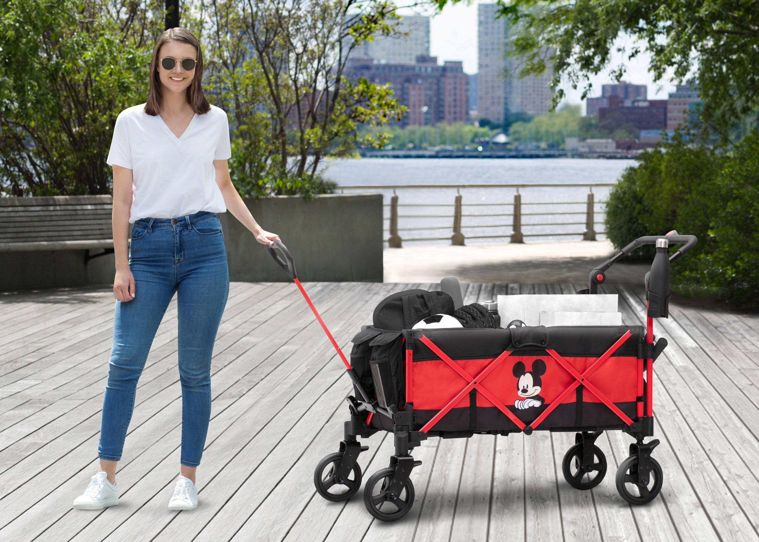 Disney Mickey Mouse Stroller Wagon Delta Children1