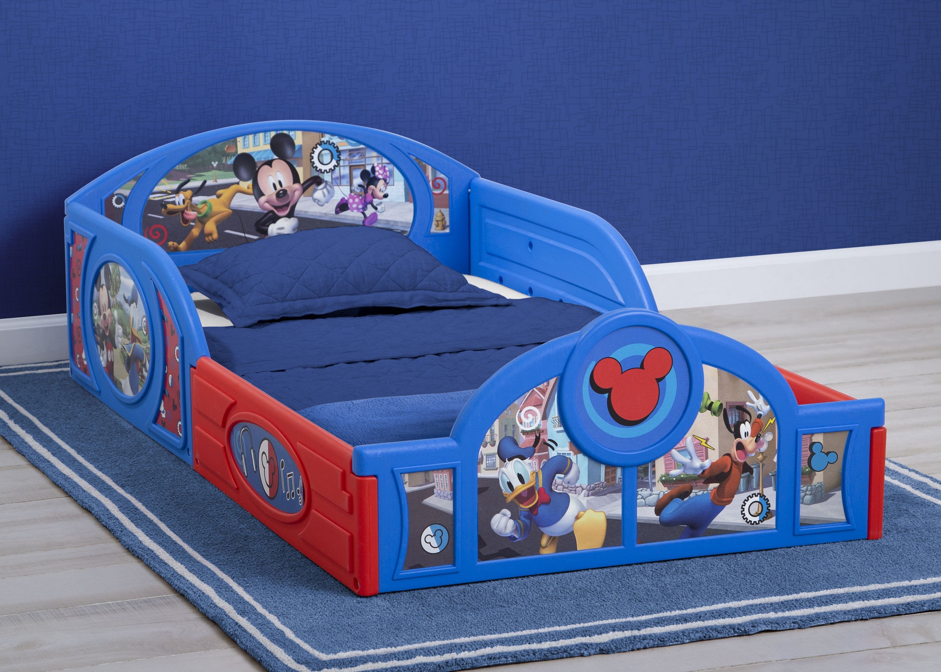 Minnie mouse deals plastic bed