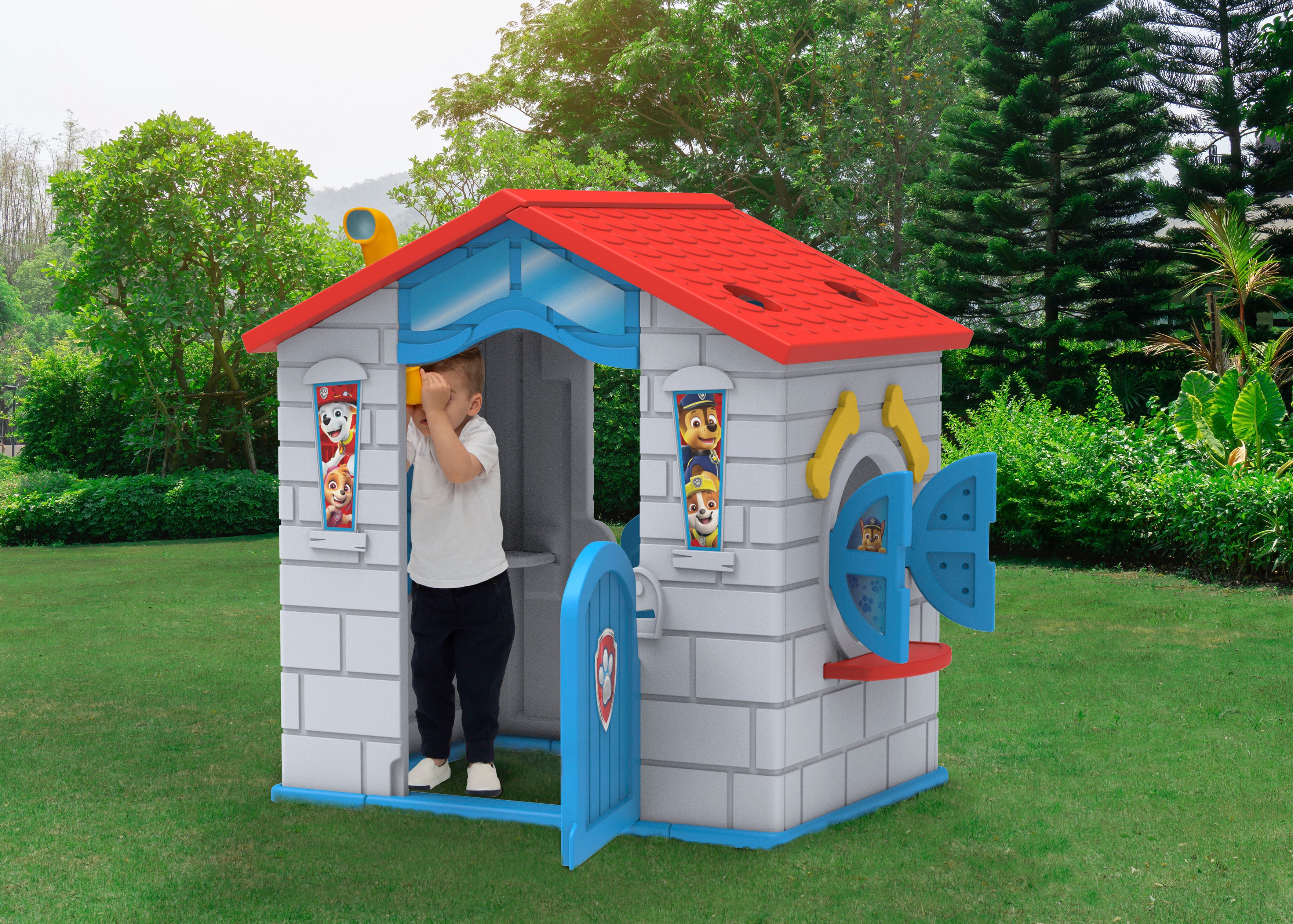 PAW Patrol Plastic Indoor/Outdoor Playhouse with Easy Delta Children