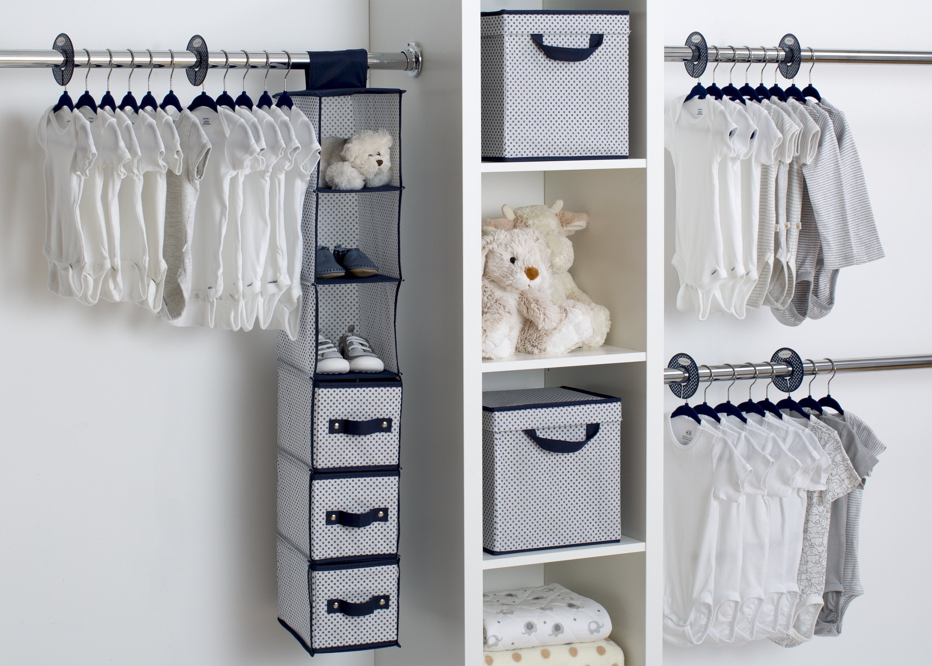 Delta children 24 piece nursery closet set online