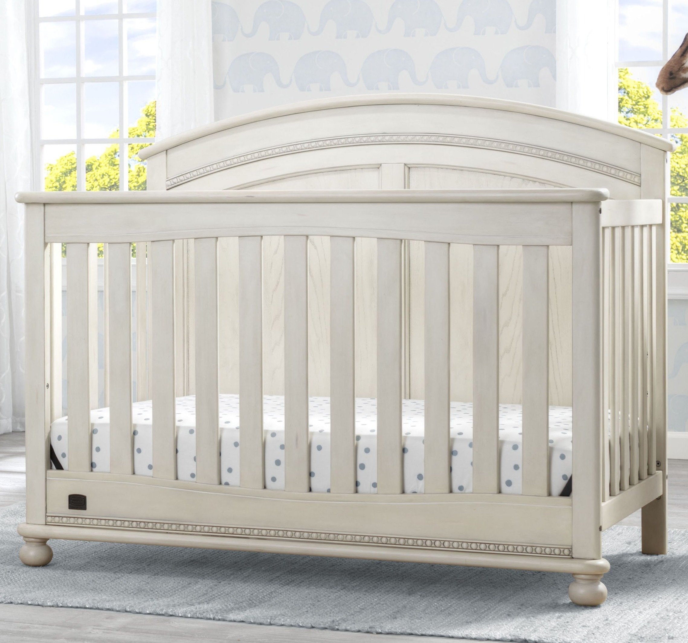 Ainsworth 4 in 1 Convertible Crib Delta Children
