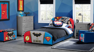 DC Comics Justice League Upholstered Twin Bed 18