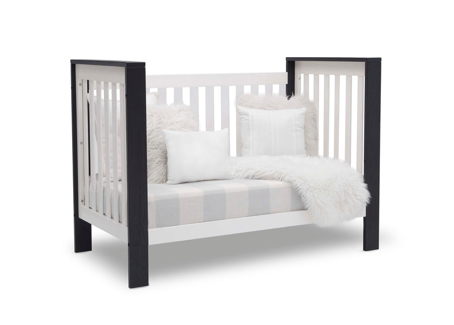 Bianca White with Textured Midnight Grey (181) 7-Miles 4-in-1 Convertible Crib