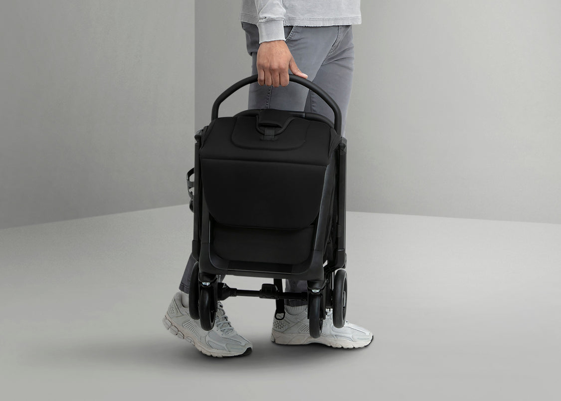 Black (001)