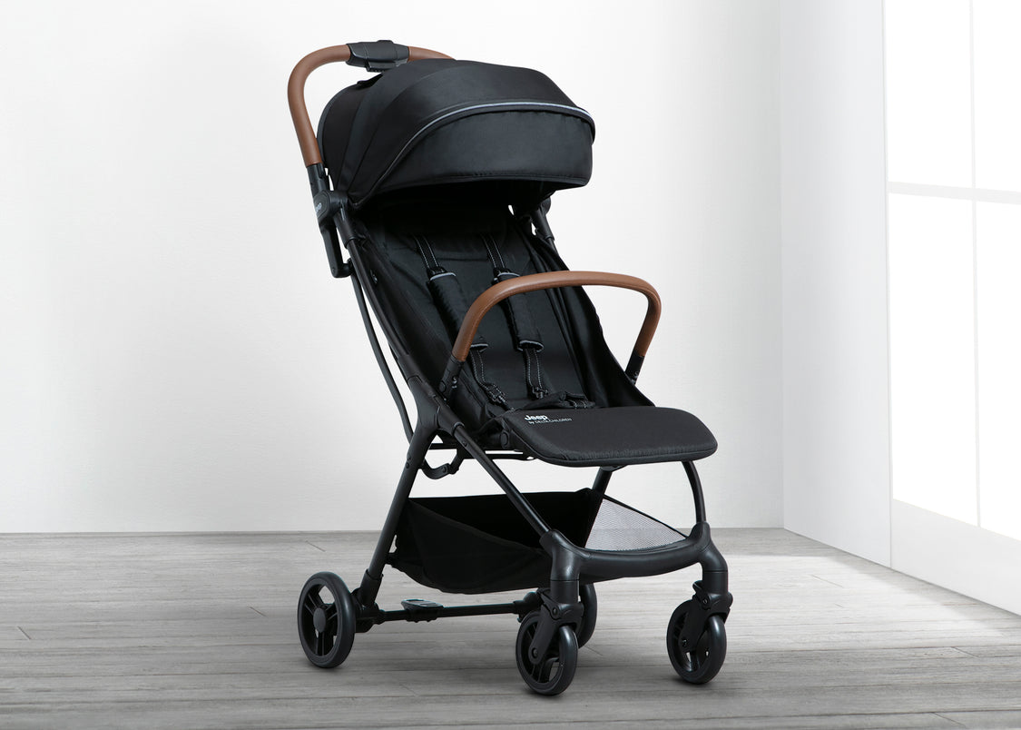 13275 2182 Jeep Altitude Travel Stroller Black 01