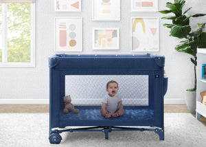 GAP Navy Camo (2357) 0-babyGap Deluxe Play Yard