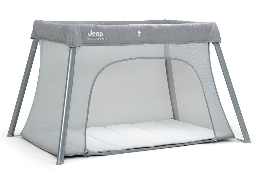 Light Grey (2463) 22-Horizon Compact Travel 2-in-1 Play Yard and Bassinet