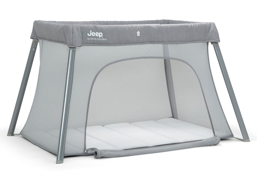 Light Grey (2463) 28-Horizon Compact Travel 2-in-1 Play Yard and Bassinet