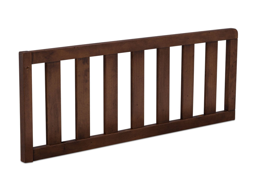 Antique Chestnut (2100) 8-Toddler Guardrail (329725)