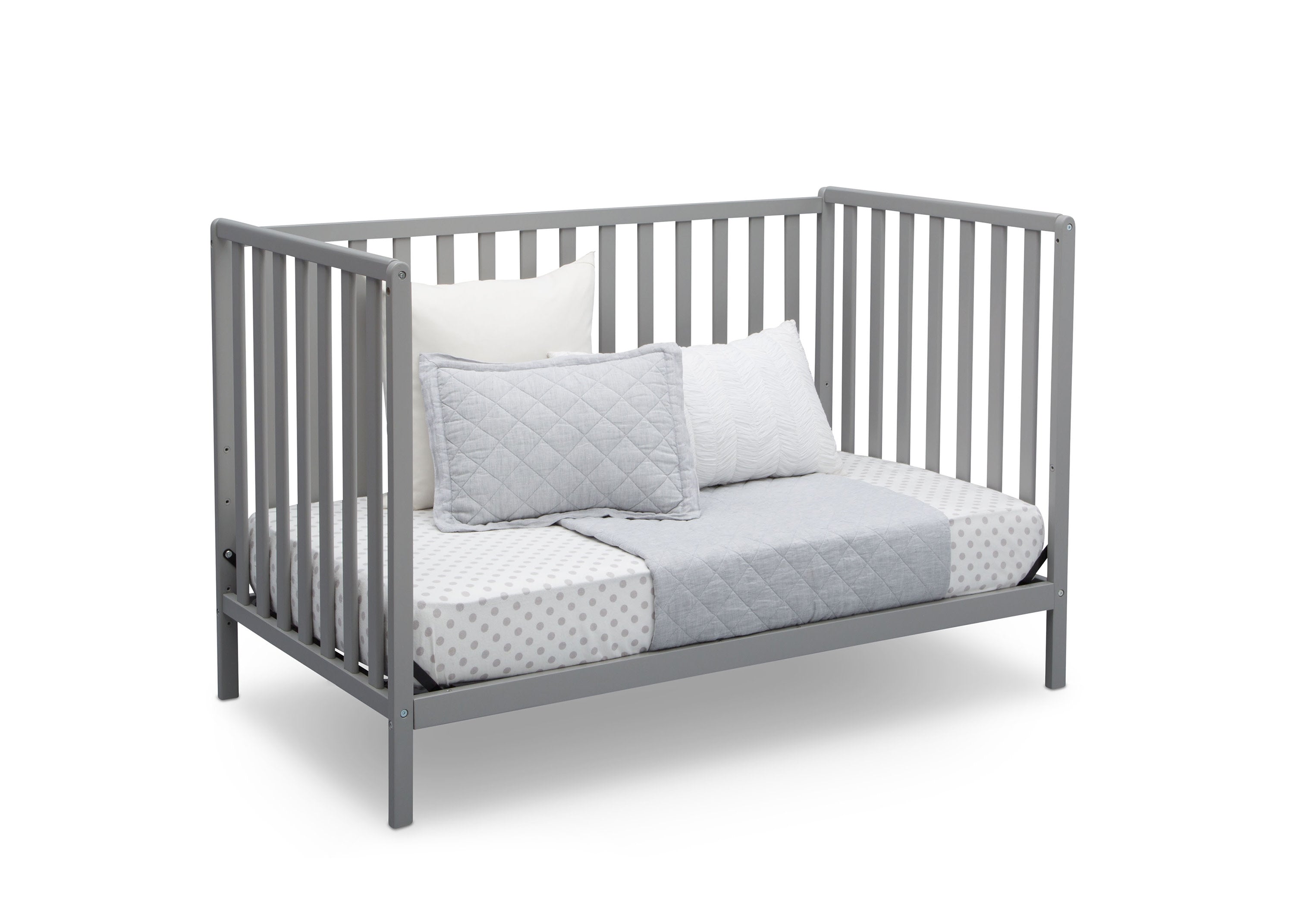 Heartland 4-in-1 Convertible Crib - Delta Children