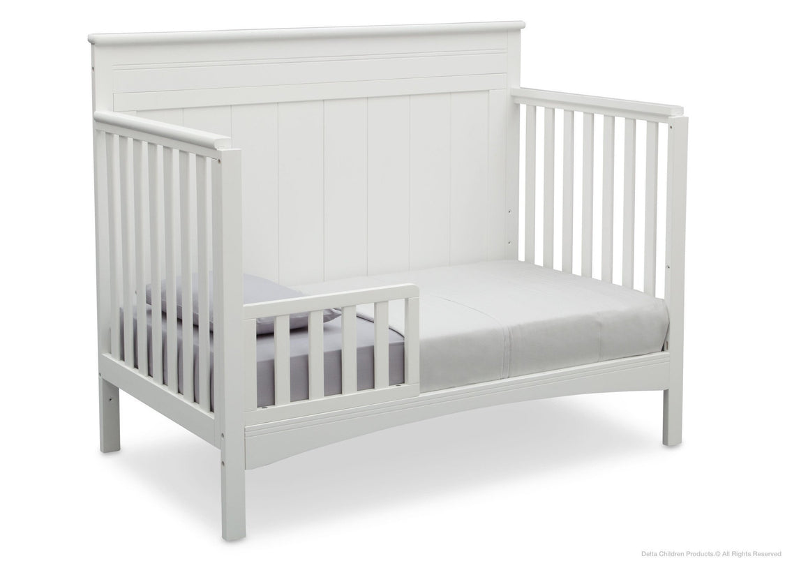 Fancy 4-in-1 Convertible Crib