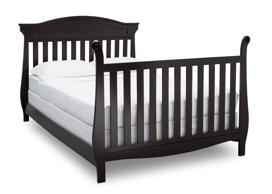 Lancaster 4-in-1 Convertible Crib