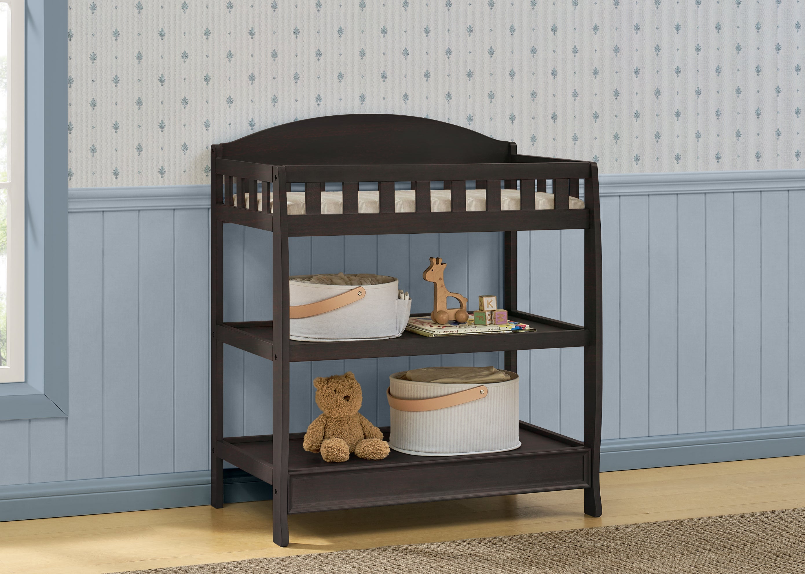 Wilmington Changing Table with Pad - Delta Children