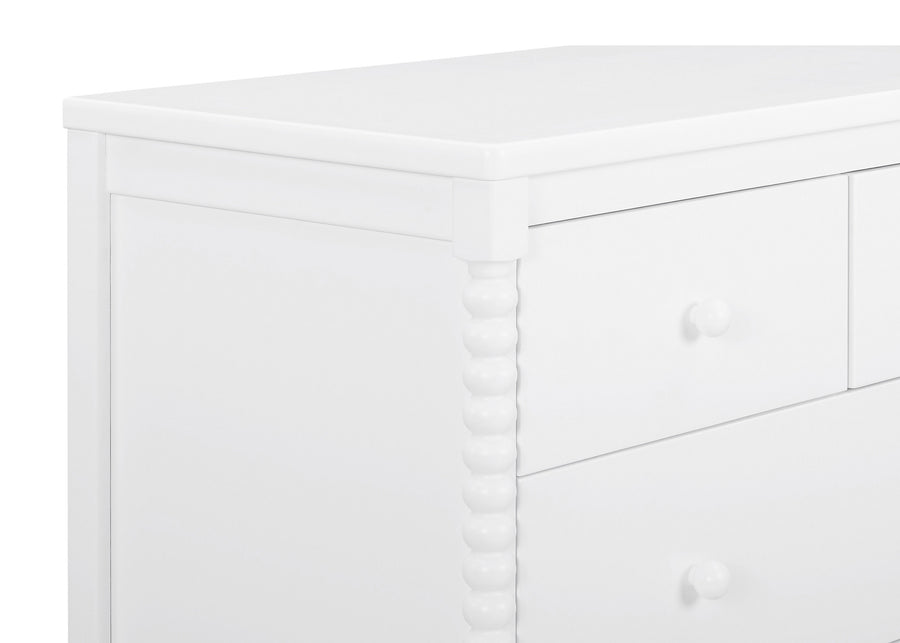 Bianca White (130) 14-Saint 4 Drawer Dresser with Changing Top and Interlocking Drawers