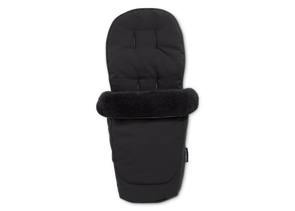 Black (001)