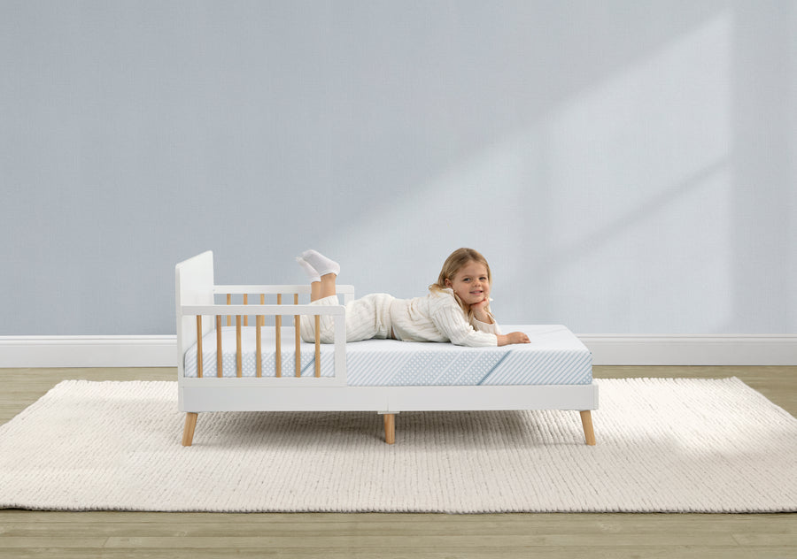 No Color (NO) 2-Signature Dual Sided 5-Inch Crib and Toddler Mattress in a Box