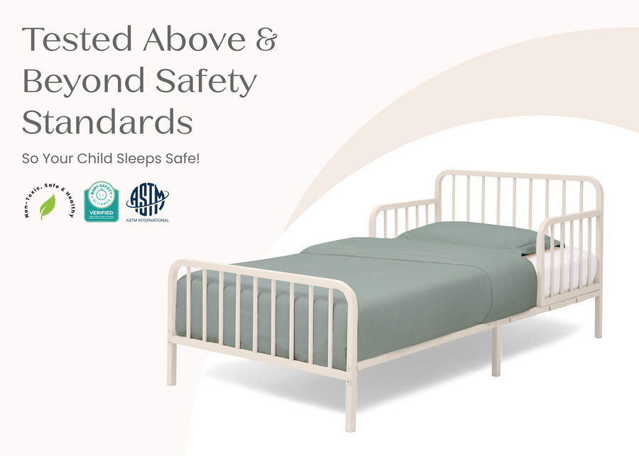 Oatmeal (1687) 6-Finley Metal Toddler Bed with Spindles