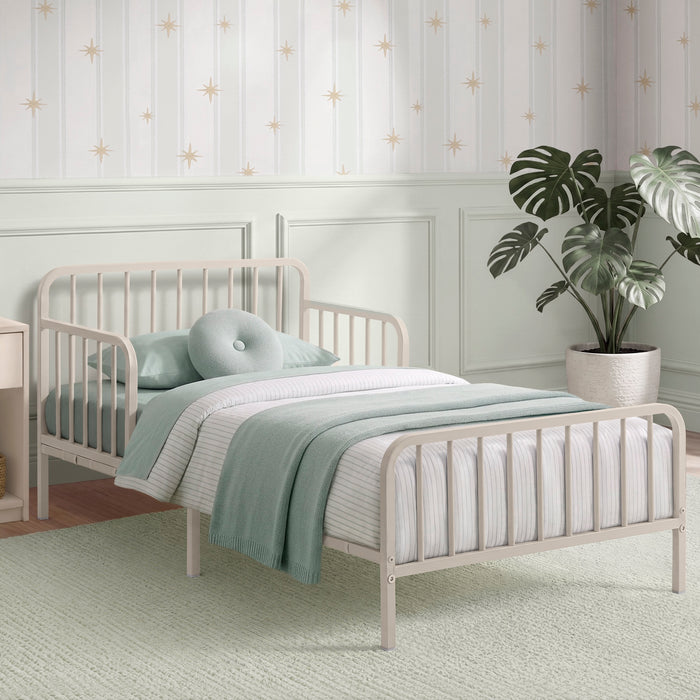 Finley Metal Toddler Bed with Spindles 3-Finley Metal Toddler Bed with Spindles
