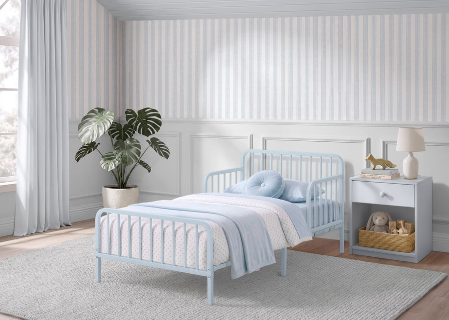 Finley Metal Toddler Bed with Spindles 24-Finley Metal Toddler Bed with Spindles