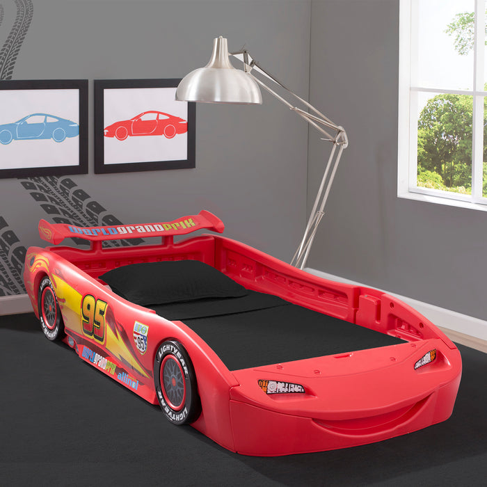 BB86655CR 1008 cars twin bed lifestyle 101 0-Cars Twin Bed