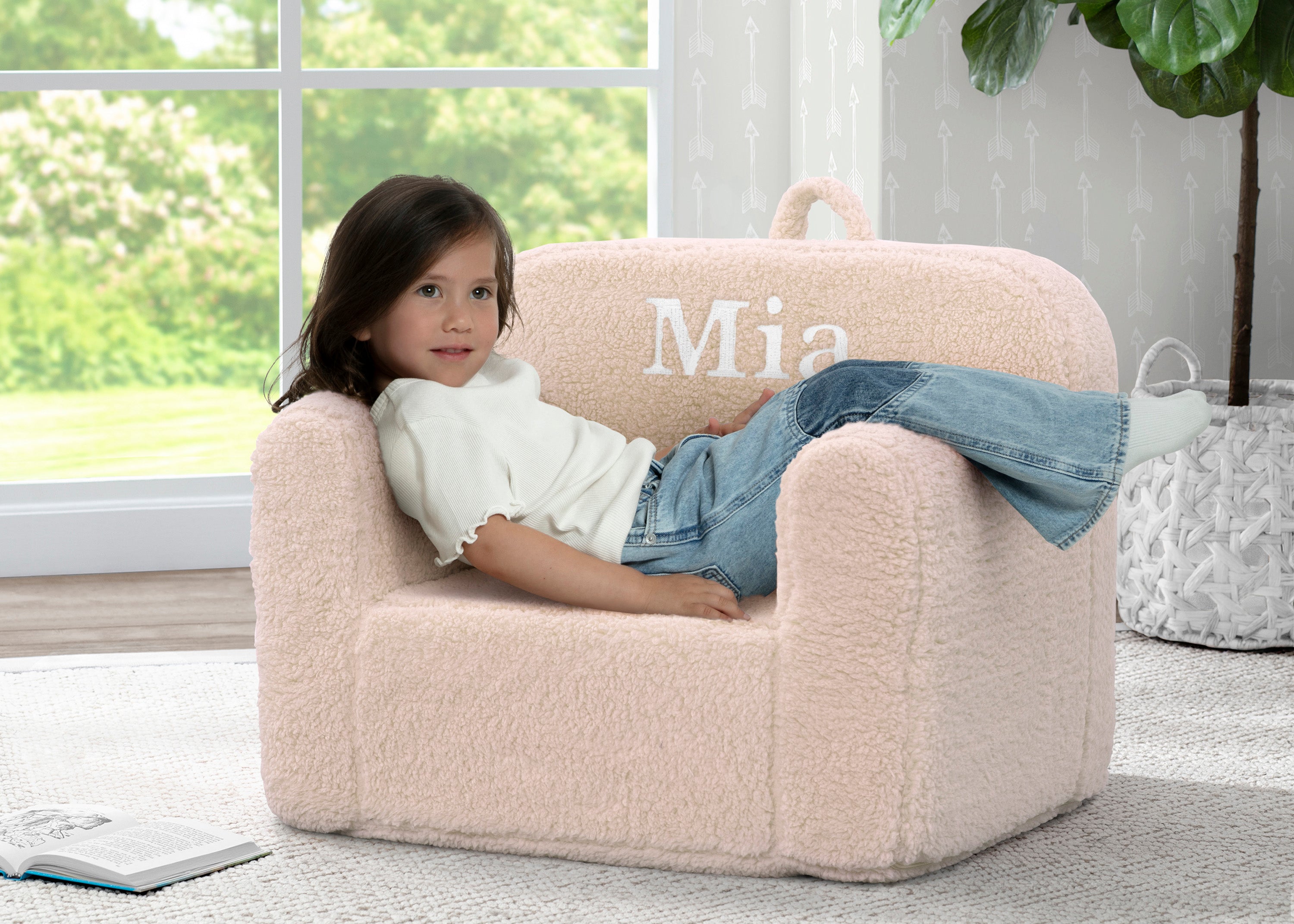 Personalized Cozee Sherpa Chair for Kids - Delta Children
