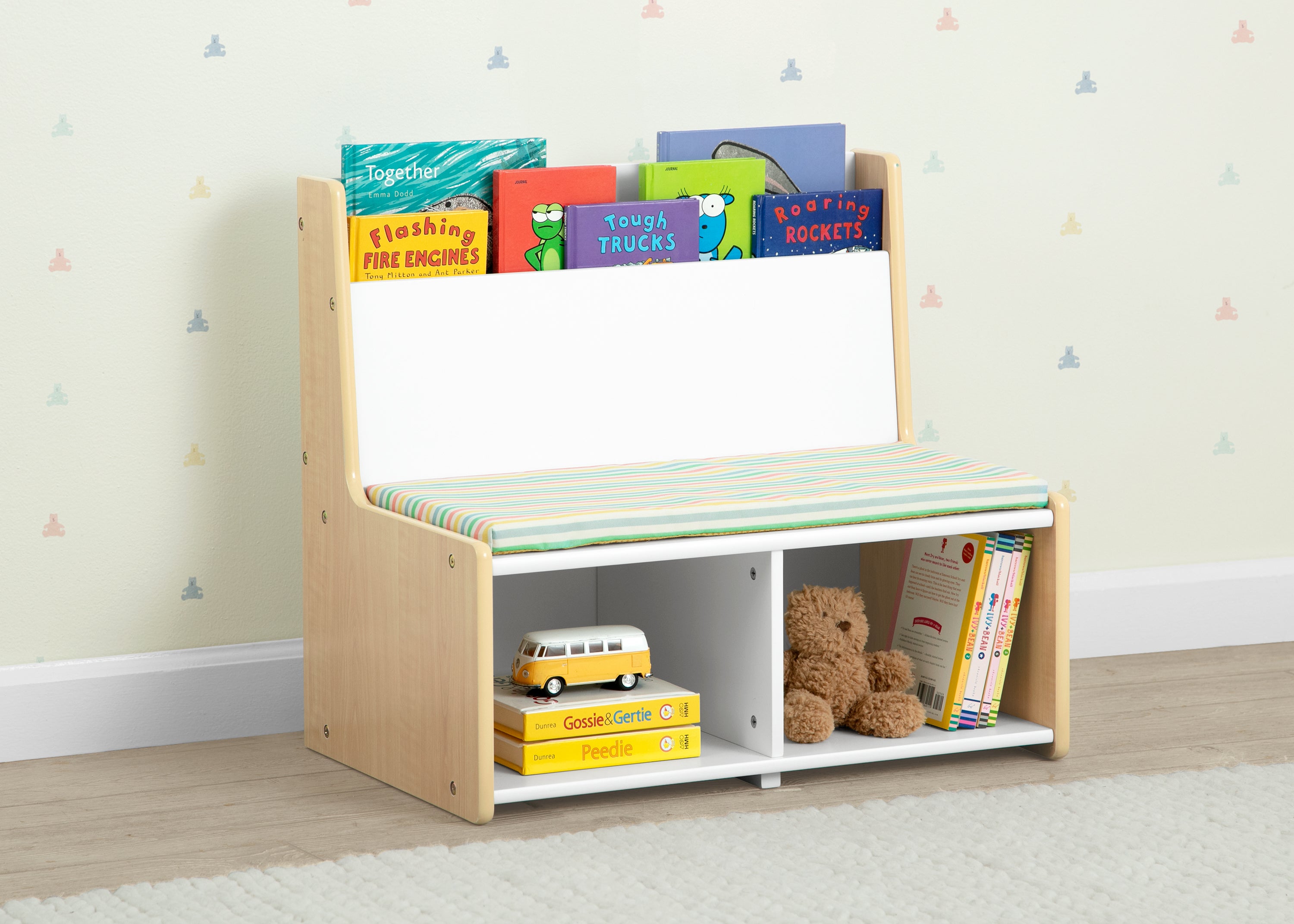 GapKids Reading Nook with Padded Bench | Delta Children