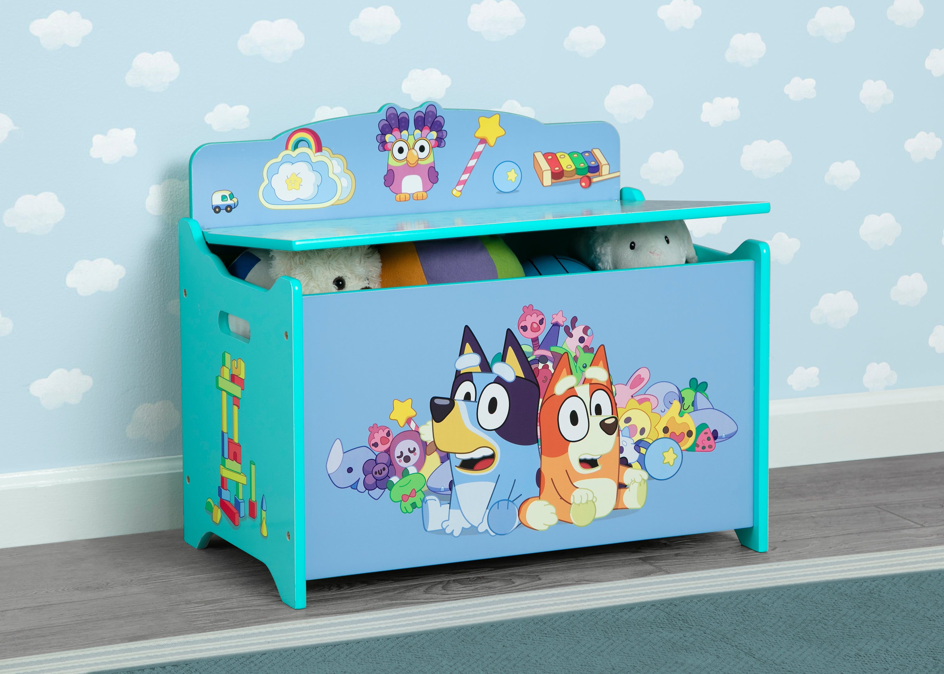 Bluey Deluxe Toy Box | Delta Children