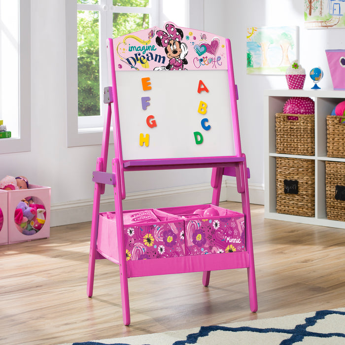 TE87584MN Minnie Easel Room Lifestyle 101 1-Minnie Mouse Wooden Activity Easel
