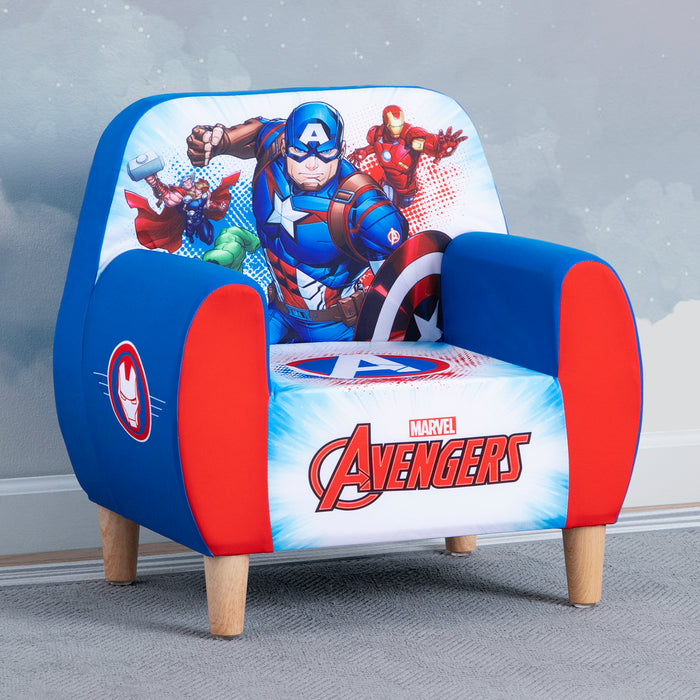 Children's chair with Marvel Avengers design on a gray background 3-Marvel Avengers Foam Chair