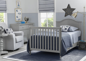 Grey (026) 9
