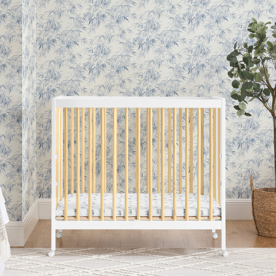 Mia Portable Folding Mini Crib with 1.5-Inch Mattress