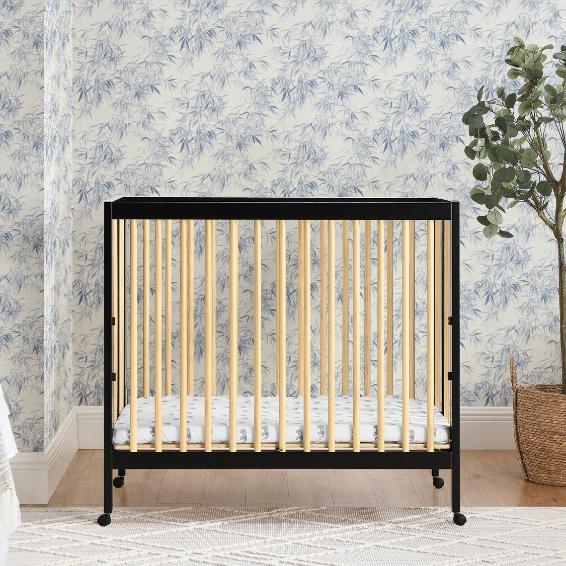 Mia Portable Folding Mini Crib with 1.5-Inch Mattress
