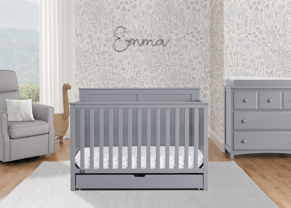 W111150 026 Logan 6in1 Crib Grey Lifestyle 23