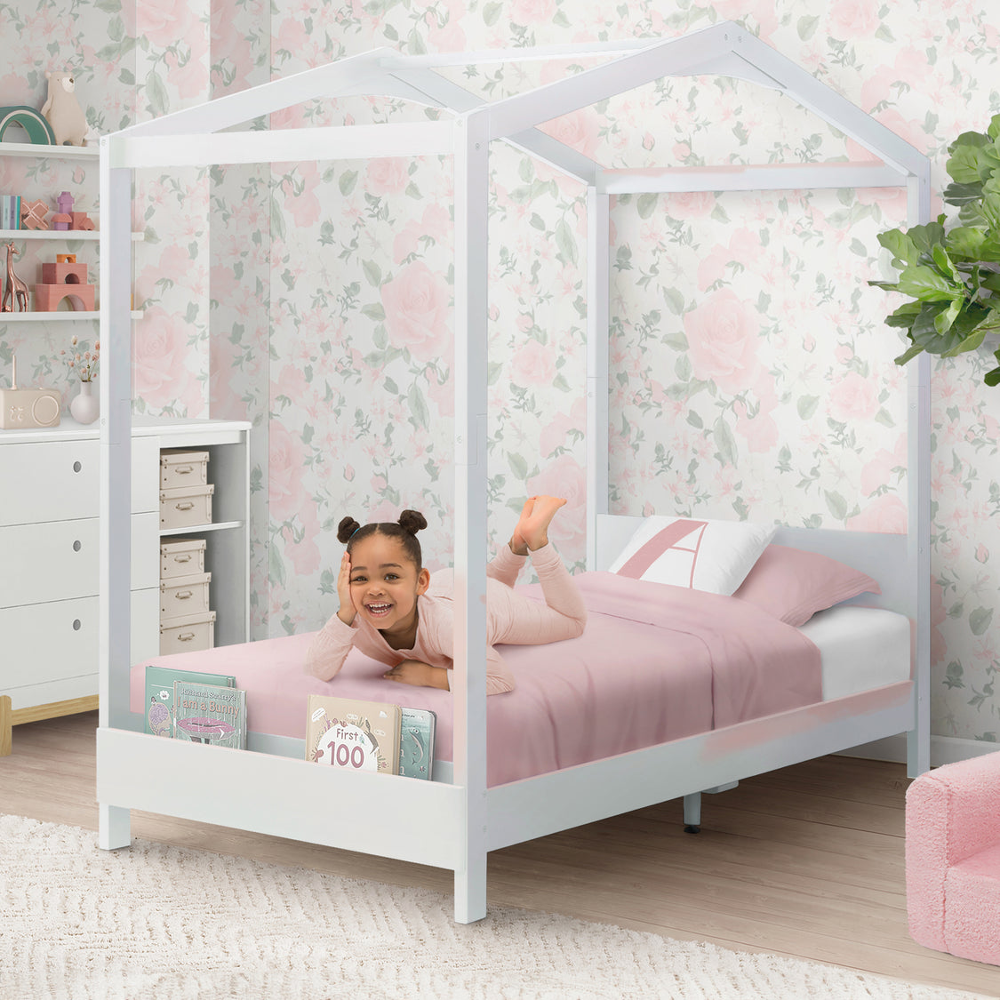 W129270 130 Poppy House Bed Bianca White lifestyle 103