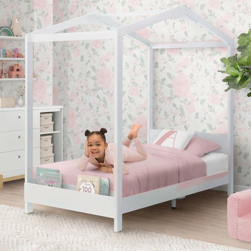 W129270 130 Poppy House Bed Bianca White lifestyle 103