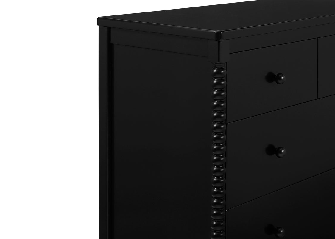 Black (001)