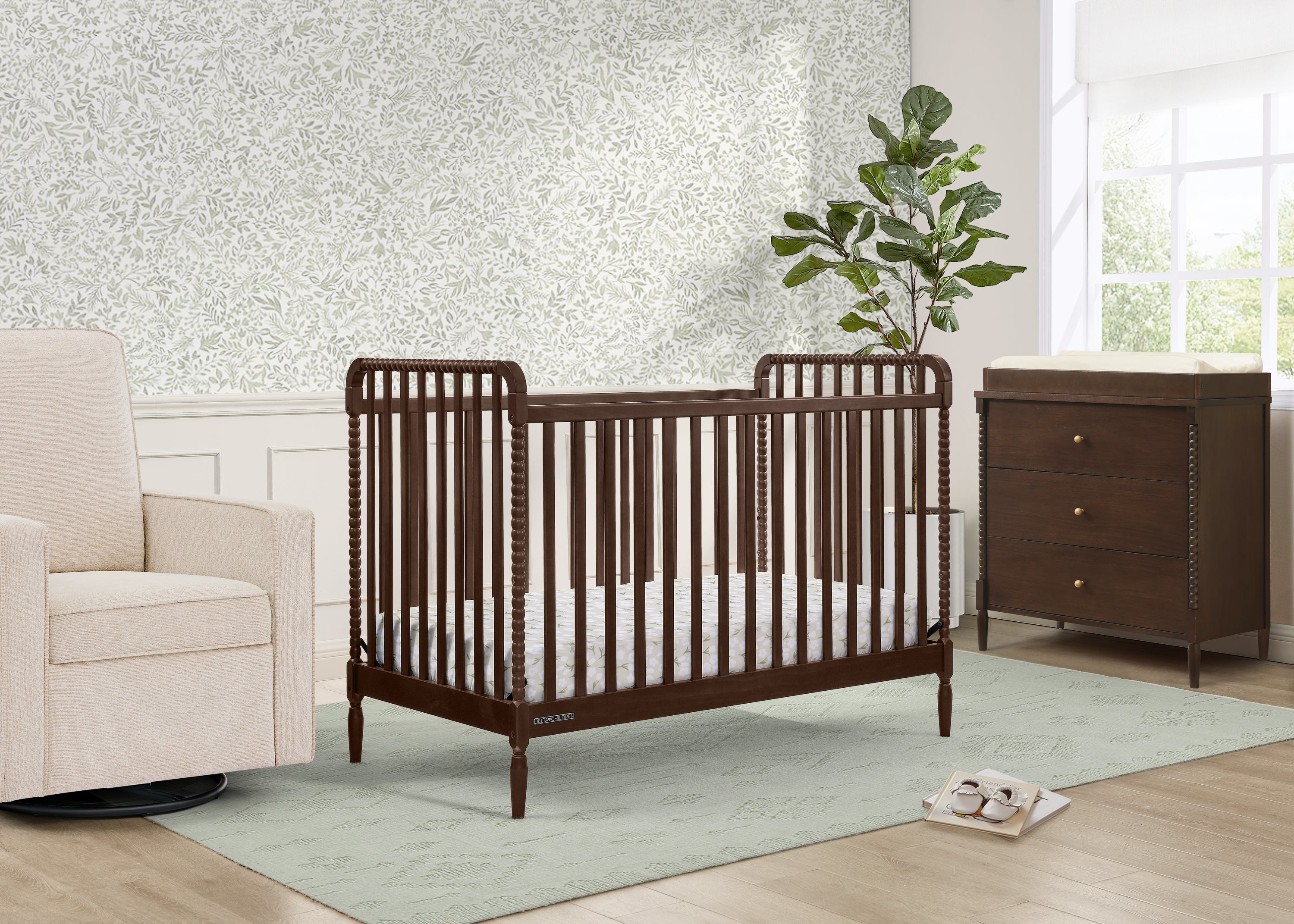 Complete The Look for Lily 4-in-1 Convertible Crib
