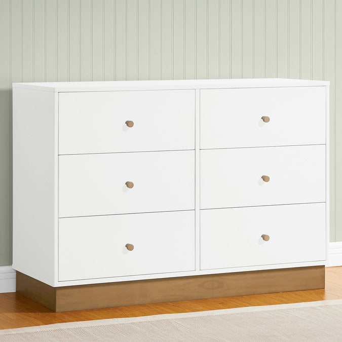 Bianca White with Acorn (1509) 11-James 6 Drawer Dresser with Changing Top and Interlocking Drawers