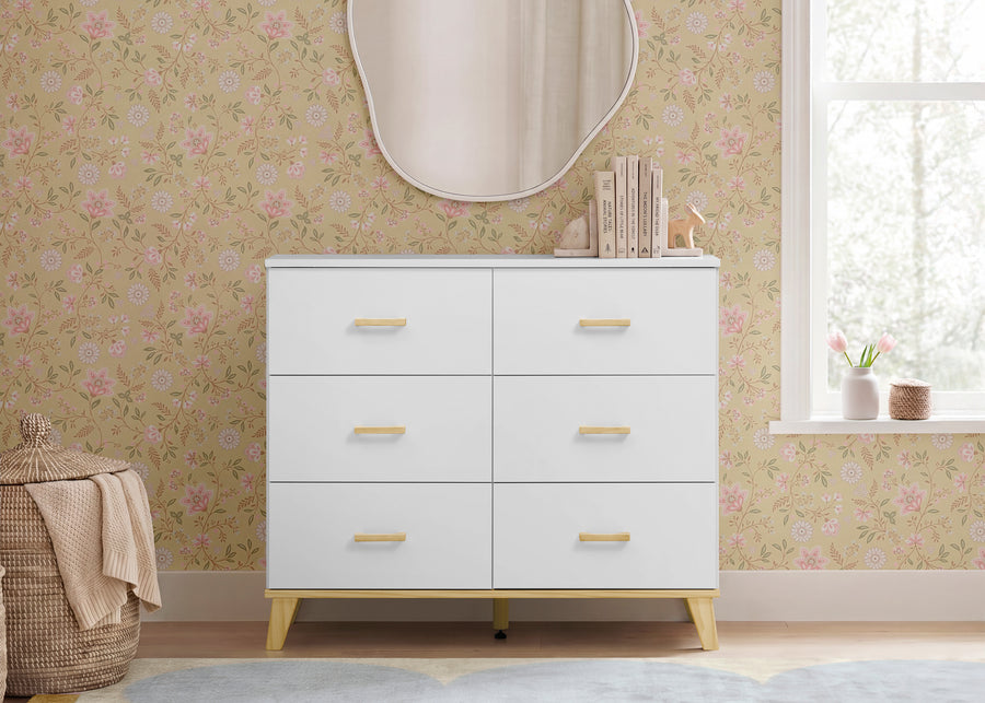Bianca White with Natural (123L) 2-Signature 6 Drawer Dresser